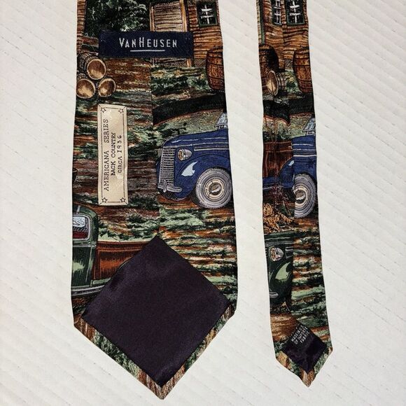 VTG Americana Series Back Country Circa 1936 Silk Tie Fishing Canoe Retrievers - Picture 2 of 5